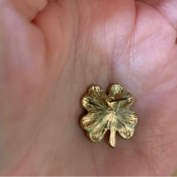 Green Shamrock 4 Leaf Clover Gold Tone Post Earrings-St Patrick’s Day Clover - Picture 2 of 4